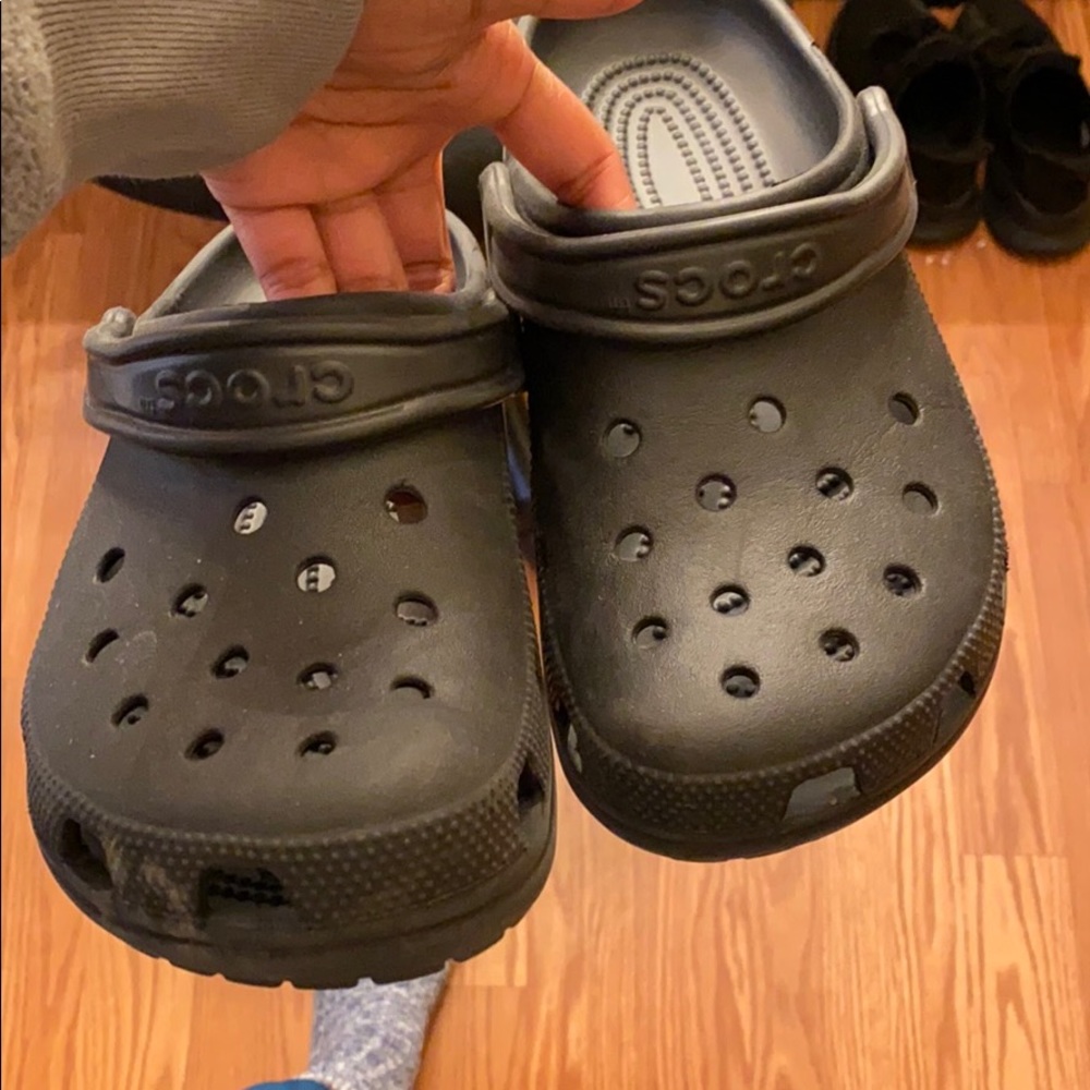 Black crocs